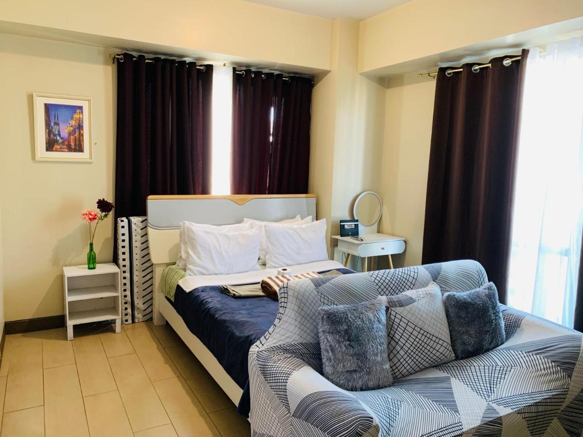 باساي Two Palm Tree Villas Condominium - Studio 8Th Fl With Balcony - Across Terminal 3 Airport المظهر الخارجي الصورة