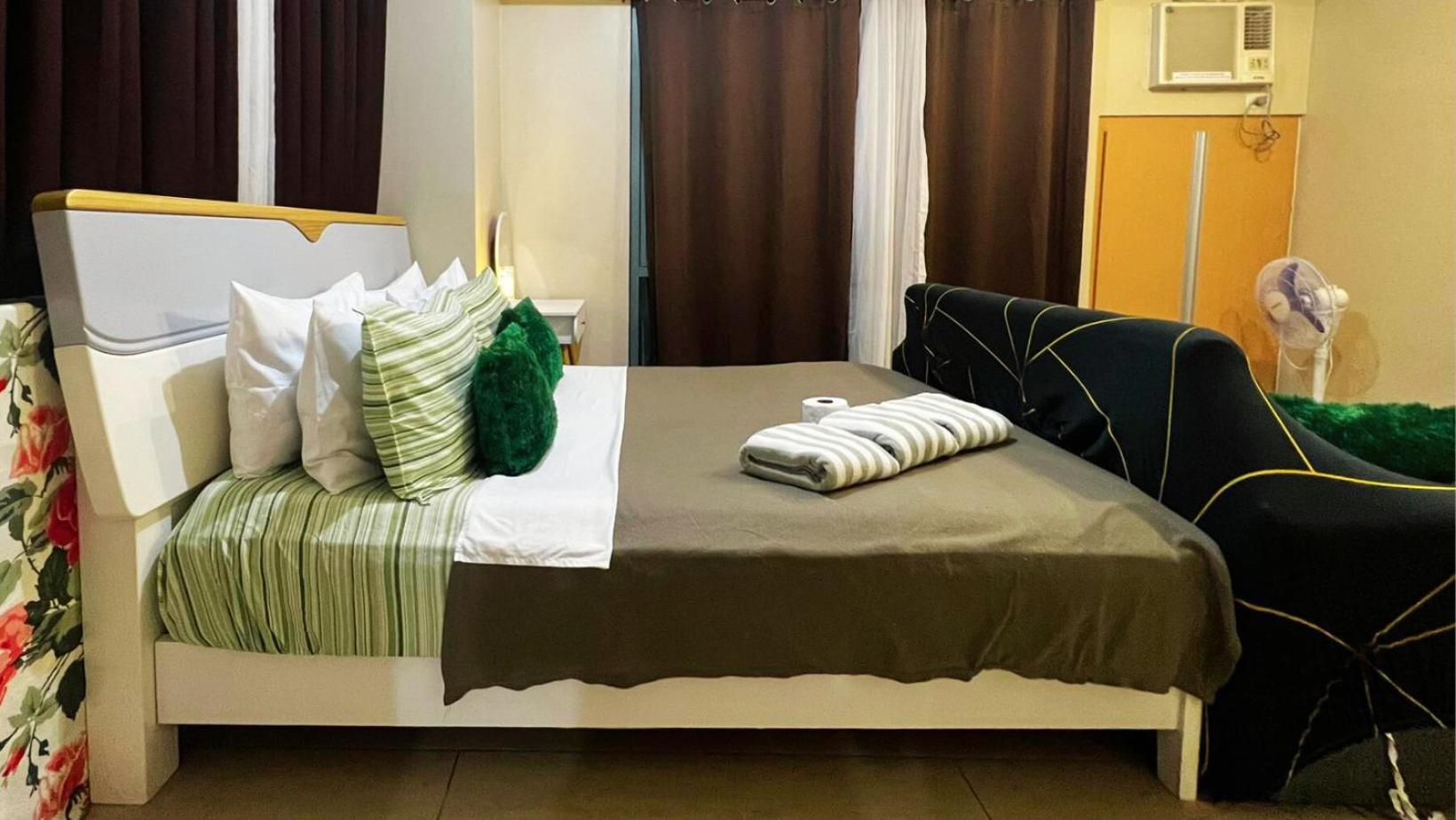 باساي Two Palm Tree Villas Condominium - Studio 8Th Fl With Balcony - Across Terminal 3 Airport المظهر الخارجي الصورة